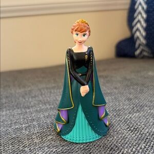 Disney Green Tonies character Anna from Frozen the movie